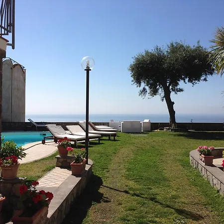 Olga's Relais Aparthotel