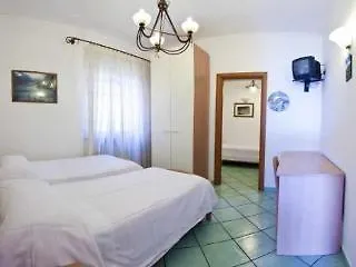 Olga's Relais Aparthotel 4*